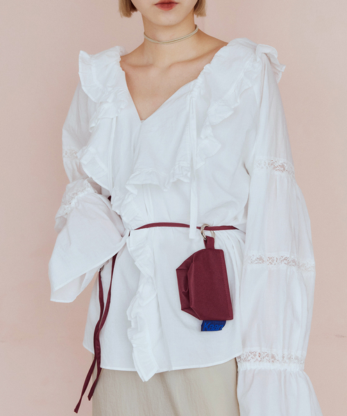 IENA LA BOUCLE(イエナラブークル)の「《撥水》KAAN カーン MINI LANYARD ポーチ K-MPOSW-AZU(クラッチバッグ・レディース・ベージュ/レッド・FREE)」の3枚目の写真