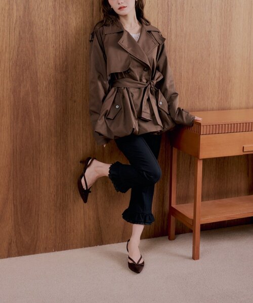 Chico（チコ）の「【SALON by Chico】リボンデザインミュール（パンプス・レディース・ブラウン/ブラック・LARGE/MEDIUM/SMALL）」の4枚目の写真