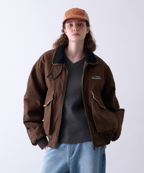 Perushu(ペルーシュ)の「Vintage Washed Boa Collar Duck Flight Jacket/ヴィンテージウォッシュ ボアカラー ダック フライトジャケット(ブルゾン・メンズ・カーキ/ブラウン/ブラック・MEDIUM/SMALL/LARGE)」の21枚目の写真