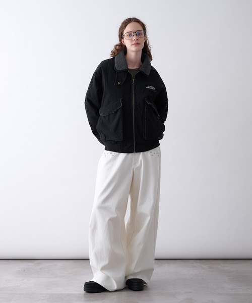 Perushu(ペルーシュ)の「Vintage Washed Boa Collar Duck Flight Jacket/ヴィンテージウォッシュ ボアカラー ダック フライトジャケット(ブルゾン・メンズ・カーキ/ブラウン/ブラック・MEDIUM/SMALL/LARGE)」の11枚目の写真