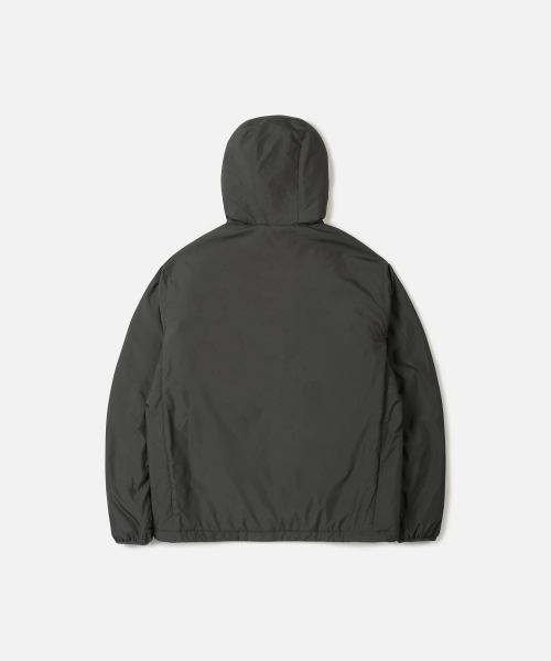 247SERIES(247シリーズ)の「PERTEX PRIMALOFT フーディッドジャケット CHARCOAL(その他アウター・メンズ・チャコール・SMALL/MEDIUM/LARGE/X-LARGE/X-SMALL)」の2枚目の写真