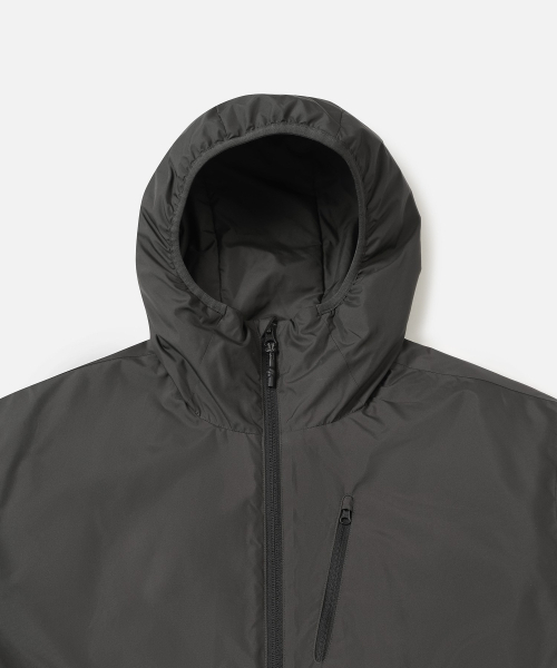 247SERIES(247シリーズ)の「PERTEX PRIMALOFT フーディッドジャケット CHARCOAL(その他アウター・メンズ・チャコール・SMALL/MEDIUM/LARGE/X-LARGE/X-SMALL)」の3枚目の写真