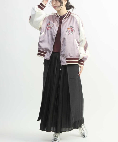 CONVERSE TOKYO(コンバーストウキョウ)の「FLOWER EMBROIDERY SOUVENIR JACKET(ブルゾン・レディース・ピンク/ボルドー/グレー・FREE)」の10枚目の写真