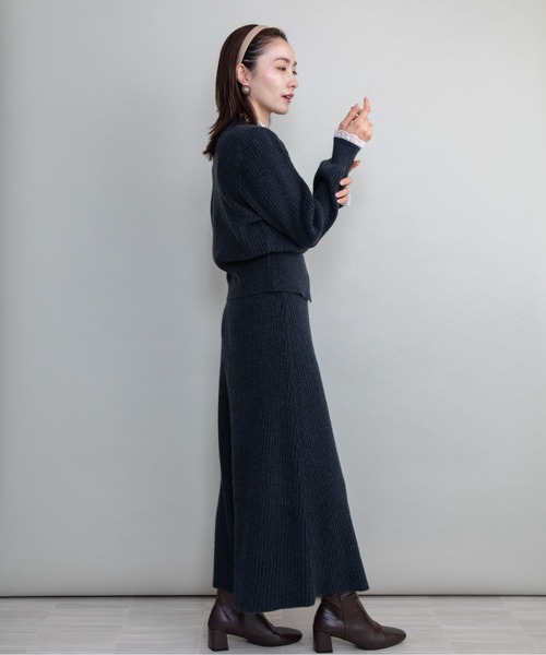 lodie（ロディ）の「【セット】レーストリムリブカーデ×フレアスカート（セットアップ・レディース・ベージュ/チャコールグレー・FREE）」の11枚目の写真