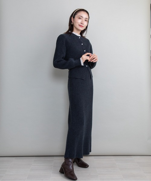 lodie（ロディ）の「【セット】レーストリムリブカーデ×フレアスカート（セットアップ・レディース・ベージュ/チャコールグレー・FREE）」の12枚目の写真