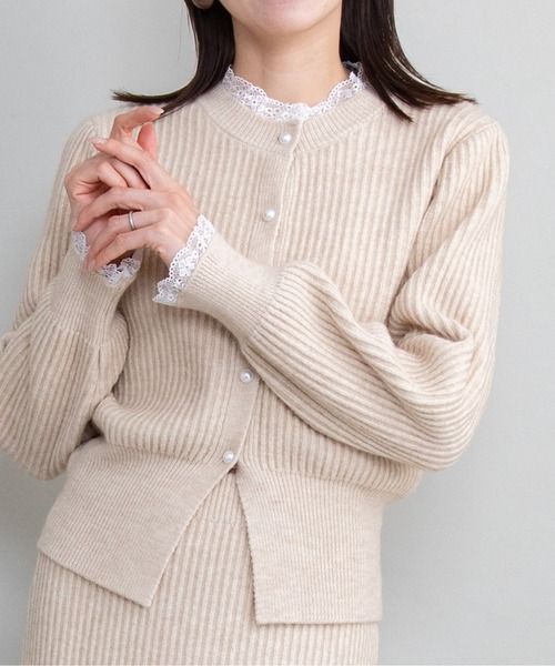 lodie（ロディ）の「【セット】レーストリムリブカーデ×フレアスカート（セットアップ・レディース・ベージュ/チャコールグレー・FREE）」の16枚目の写真