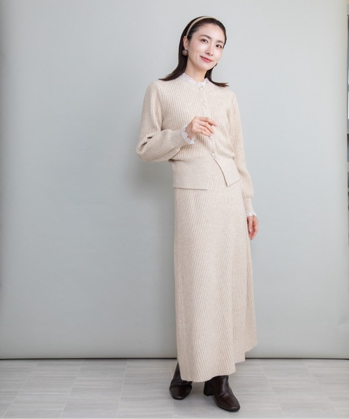 lodie（ロディ）の「【セット】レーストリムリブカーデ×フレアスカート（セットアップ・レディース・ベージュ/チャコールグレー・FREE）」の19枚目の写真
