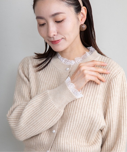lodie（ロディ）の「【セット】レーストリムリブカーデ×フレアスカート（セットアップ・レディース・ベージュ/チャコールグレー・FREE）」の15枚目の写真