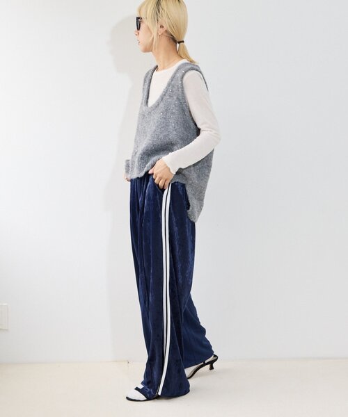 etsinta(エシンタ)の「【etsinta】リメイクベロアジャージーパンツ(その他パンツ・レディース・ネイビー/ピンク・ONE SIZE)」の13枚目の写真