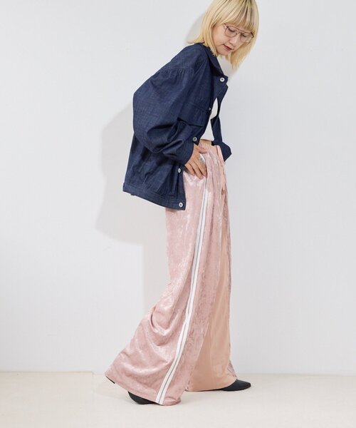 etsinta(エシンタ)の「【etsinta】リメイクベロアジャージーパンツ(その他パンツ・レディース・ネイビー/ピンク・ONE SIZE)」の7枚目の写真