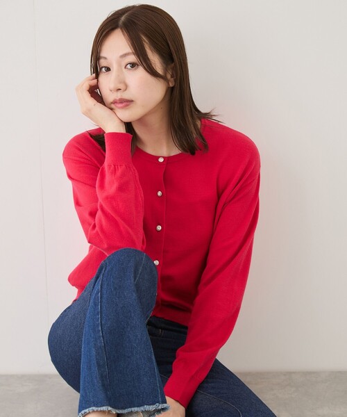 Jayro(ジャイロ)の「ビジューボタンカーディガン(カーディガン/ボレロ・レディース・ホワイト系その他/ブルー系その他5/レッド/ブラック系その他/ダークブラウン/ライトグレー・M)」の6枚目の写真