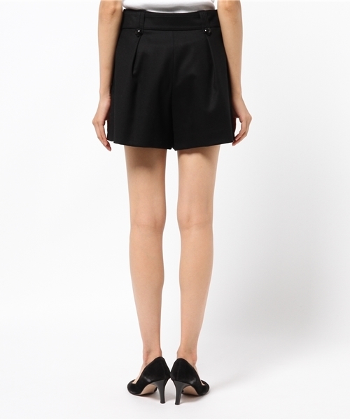 BLUE LABEL CRESTBRIDGE（ブルーレーベルクレストブリッジ）の「ストレッチサキソニー　ショートパンツ（その他パンツ・レディース・ブラック/イエロー・36/38）」の5枚目の写真