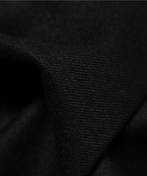 BLUE LABEL CRESTBRIDGE（ブルーレーベルクレストブリッジ）の「ストレッチサキソニー　ショートパンツ（その他パンツ・レディース・ブラック/イエロー・36/38）」の12枚目の写真