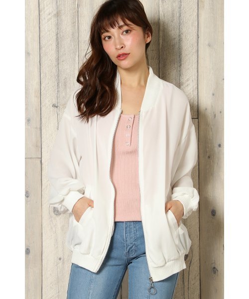 VENCEEXCHANGE（ヴァンスエクスチェンジ）の「ビックシルエットブルゾン（ブルゾン・レディース・オフホワイト/ブラック/カーキ・MEDIUM）」の2枚目の写真