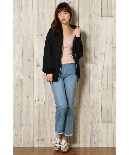 VENCEEXCHANGE（ヴァンスエクスチェンジ）の「ビックシルエットブルゾン（ブルゾン・レディース・オフホワイト/ブラック/カーキ・MEDIUM）」の11枚目の写真