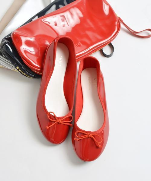 SHIPS（シップス）の「ポケッタブルバレエシューズ（レイン対応）◇（レインシューズ・レディース・ネイビー/シルバー/ベージュ系その他/レッド/ゴールド/グリーン・LARGE/SMALL/MEDIUM）」の4枚目の写真