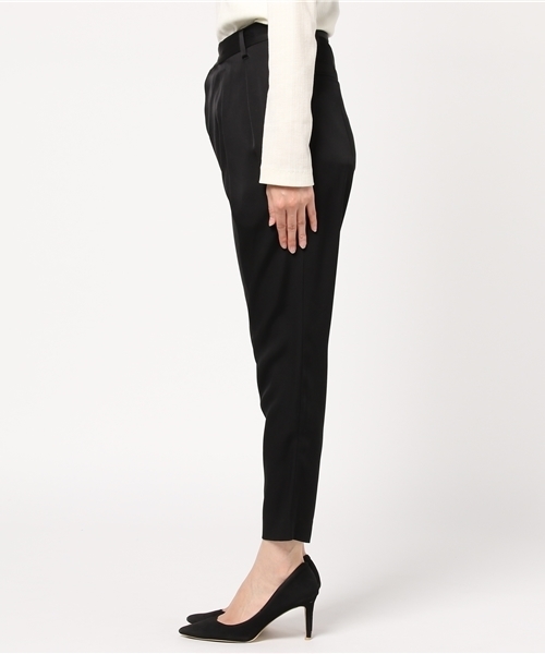 HYSTERIC GLAMOUR(ヒステリックグラマー)の「タック九分丈PT(その他パンツ・レディース・ブラック/ネイビー・SMALL/MEDIUM)」の7枚目の写真