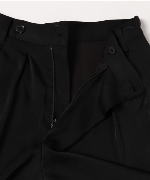 HYSTERIC GLAMOUR(ヒステリックグラマー)の「タック九分丈PT(その他パンツ・レディース・ブラック/ネイビー・SMALL/MEDIUM)」の9枚目の写真