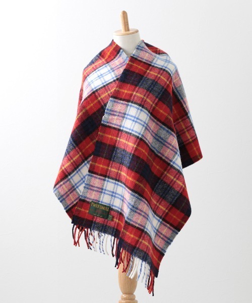 TWEED MILL（ツイードミル）の「ツイードミル 厚手マフラー 別注限定カラー（マフラー・レディース・ブラック/グレー/チェック/レッド/キャメル/クリーム/ピンク/イエロー×グレー/ホワイト×レッド/ライトブルー/レッド系/レッド系1・FREE）」の2枚目の写真