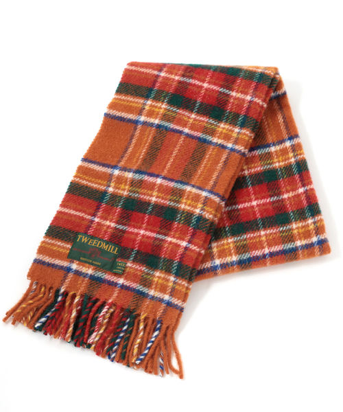 TWEED MILL（ツイードミル）の「ツイードミル 厚手マフラー 別注限定カラー（マフラー・レディース・ブラック/グレー/チェック/レッド/キャメル/クリーム/ピンク/イエロー×グレー/ホワイト×レッド/ライトブルー/レッド系/レッド系1・FREE）」の18枚目の写真