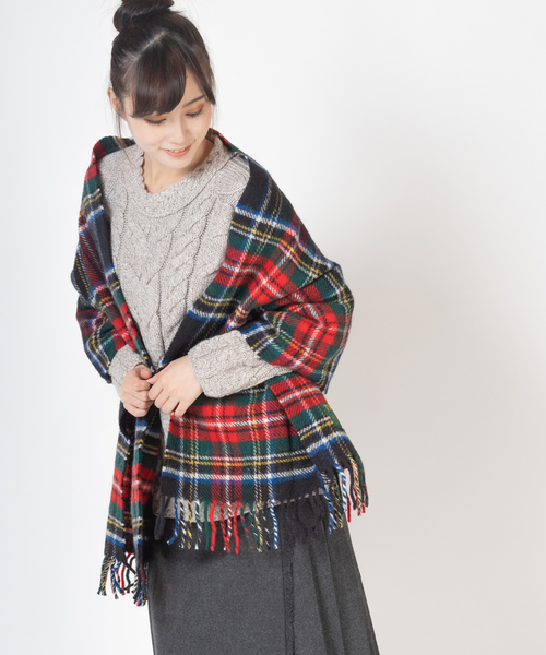 TWEED MILL（ツイードミル）の「ツイードミル 厚手マフラー 別注限定カラー（マフラー・レディース・ブラック/グレー/チェック/レッド/キャメル/クリーム/ピンク/イエロー×グレー/ホワイト×レッド/ライトブルー/レッド系/レッド系1・FREE）」の22枚目の写真