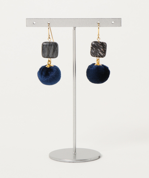 TONE SELECT GOODS(トーンセレクトグッズ)の「【rurururu】ベルベットボールとゼブラジャスパーのピアス(ピアス(両耳用)・レディース・グレー/ピンク/ブルー・FREE)」の2枚目の写真