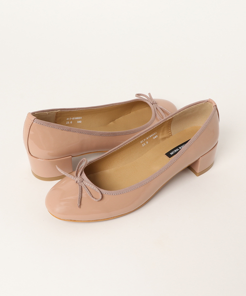 NATURAL BEAUTY BASIC（ナチュラルビューティーベーシック）の「バレエパンプス（パンプス・レディース・ブラック/シルバー/ベージュ・23.0cm/23.5cm/24.0cm/24.5cm）」の2枚目の写真