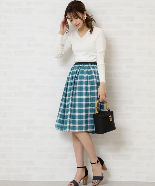 N.(N. Natural Beauty Basic)(エヌエヌナチュラルビューティーベーシック)の「◆ヒールカップサンダル(サンダル・レディース・ホワイト/ネイビー/シルバー/ゴールド・LARGE/MEDIUM/SMALL)」の19枚目の写真