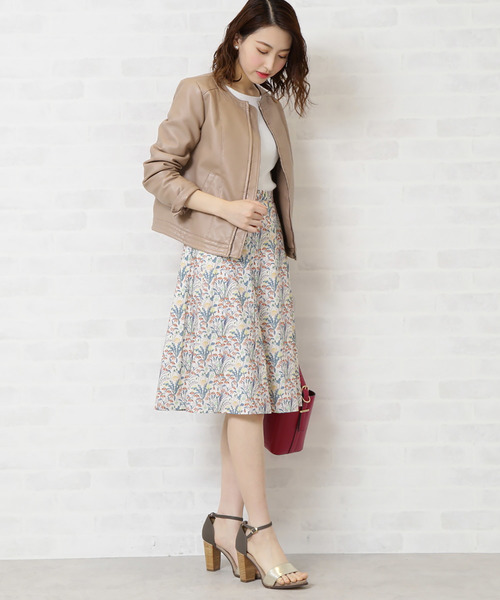 N.(N. Natural Beauty Basic)(エヌエヌナチュラルビューティーベーシック)の「◆ヒールカップサンダル(サンダル・レディース・ホワイト/ネイビー/シルバー/ゴールド・LARGE/MEDIUM/SMALL)」の21枚目の写真