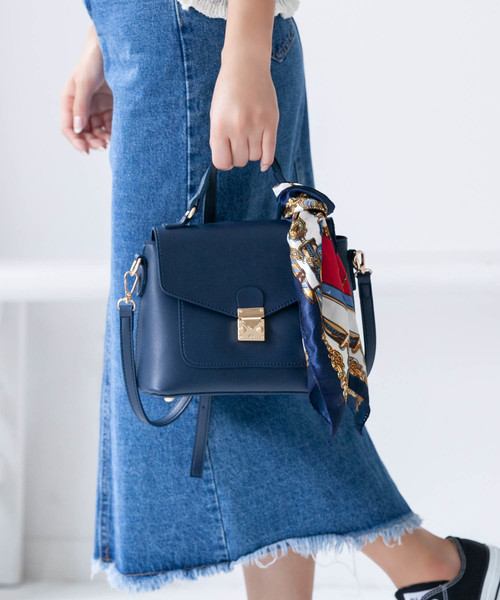 Edit Sheen(エディットシーン)の「スクエアフラップバッグ(ショルダーバッグ・レディース・ブラック/モカ/ネイビー・FREE)」の15枚目の写真