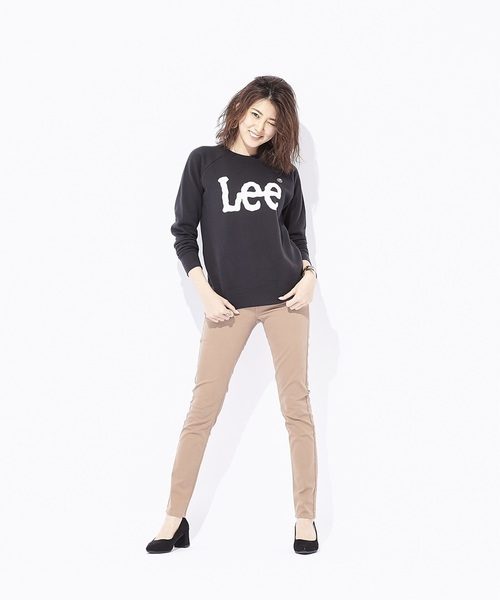 Lee(リー)の「【Lee】ロゴスウェットプルオーバー(スウェット・レディース・ブラック/パープル/グレー/オフホワイト/ピンク/ネイビー/その他1・M/L)」の16枚目の写真