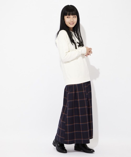 Lee(リー)の「【Lee】ロゴスウェットプルオーバー(スウェット・レディース・ブラック/パープル/グレー/オフホワイト/ピンク/ネイビー/その他1・M/L)」の22枚目の写真