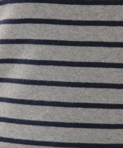 BAYFLOW(ベイフロー)の「ストレッチスムースクルーネック L/S Tシャツ(Tシャツ/カットソー・レディース・ブラック/その他1/グレー/その他3/その他2/オフホワイト・LARGE/MEDIUM/SMALL)」の14枚目の写真