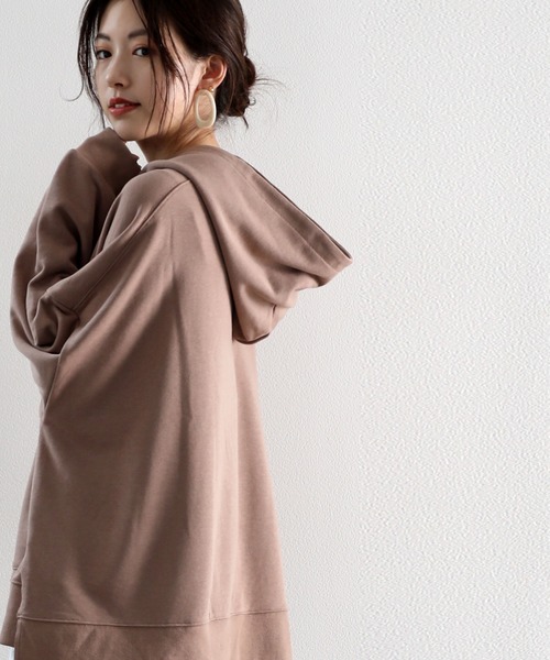 classicalelf（クラシカルエルフ）の「サイドスリット無地スウェットワイドプルオーバーパーカー（長袖）（パーカー・レディース・ブラック/グレー/アイボリー/モカ/ホワイト/ライトカーキ/パープル・MEDIUM/LARGE/X-LARGE）」の19枚目の写真