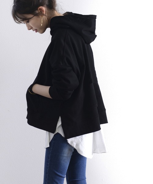 classicalelf（クラシカルエルフ）の「サイドスリット無地スウェットワイドプルオーバーパーカー（長袖）（パーカー・レディース・ブラック/グレー/アイボリー/モカ/ホワイト/ライトカーキ/パープル・MEDIUM/LARGE/X-LARGE）」の11枚目の写真