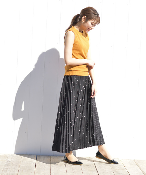 rps（アールピーエス）の「ドット切替アコーディオンプリーツスカート（スカート・レディース・ブラック/オフホワイト・M）」の8枚目の写真