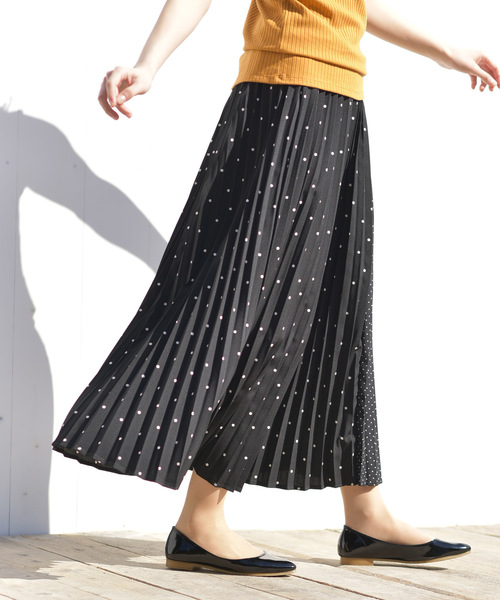 rps（アールピーエス）の「ドット切替アコーディオンプリーツスカート（スカート・レディース・ブラック/オフホワイト・M）」の7枚目の写真