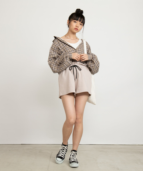 WEGO(ウィゴー)の「WEGO/ウエストフリルスウェットショートパンツ(スウェットパンツ・レディース・ブラック/ベージュ/杢グレー/ピンク・FREE)」の17枚目の写真