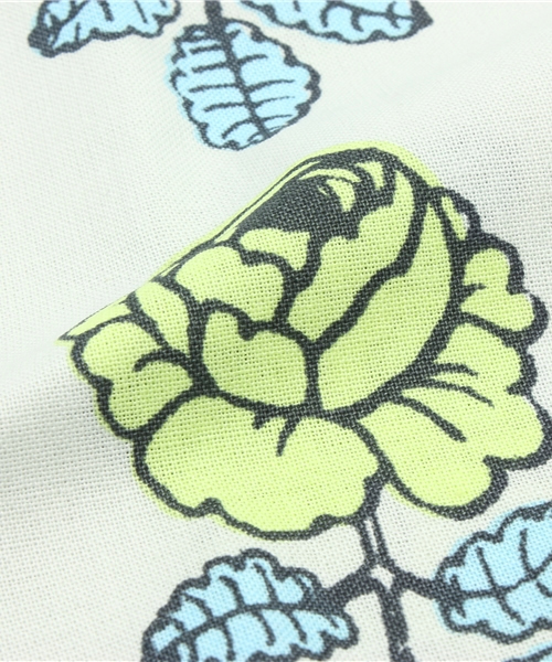 マリメッコ　クッションカバー　ヴィヒキルース　45 marimekko（マリメッコ）の「VIHKIRUUSU / CUSHION COVER 45