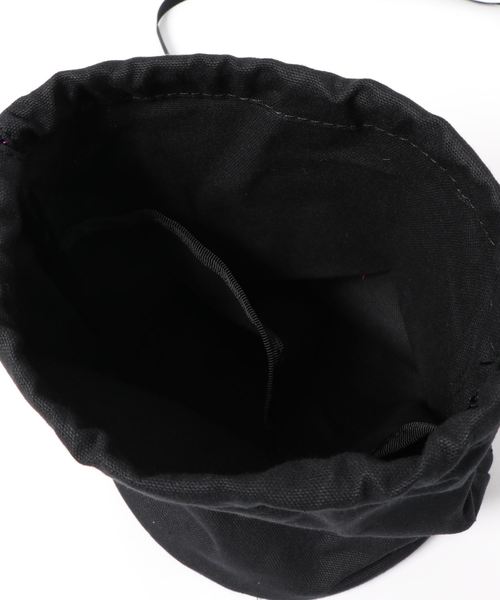 FREDRIK PACKERS（フレドリックパッカーズ）の「【Fredrik Packers】CANDY SHOULD（ショルダーバッグ・メンズ・ホワイト/ブラック・FREE）」の3枚目の写真