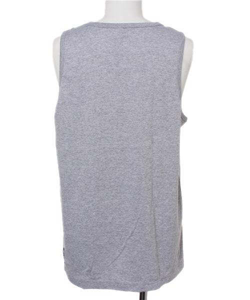 XLARGE（エクストララージ）の「EST OG TANK TOP（タンクトップ・メンズ・ホワイト/ブラック/チャコールグレー/アッシュ・SMALL/MEDIUM/LARGE/X-LARGE）」の7枚目の写真