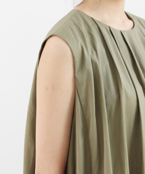 mizuiroind（ミズイロインド）の「タックネックフレアワンピース（ワンピース・レディース・ベージュ/ブラウン/カーキ/ブラック・FREE）」の11枚目の写真