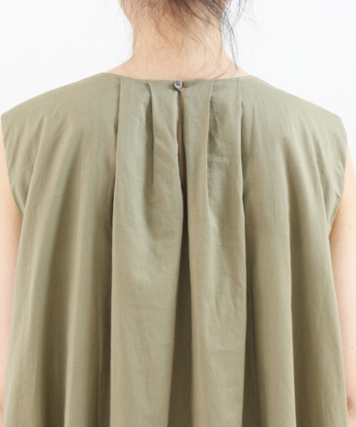 mizuiroind（ミズイロインド）の「タックネックフレアワンピース（ワンピース・レディース・ベージュ/ブラウン/カーキ/ブラック・FREE）」の12枚目の写真