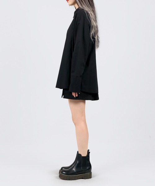 DING（ディング）の「DING/無地シャツ（シャツ/ブラウス・レディース・ホワイト/ブラック・FREE）」の4枚目の写真