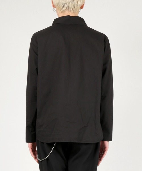 DING（ディング）の「DING/無地シャツ（シャツ/ブラウス・レディース・ホワイト/ブラック・FREE）」の9枚目の写真