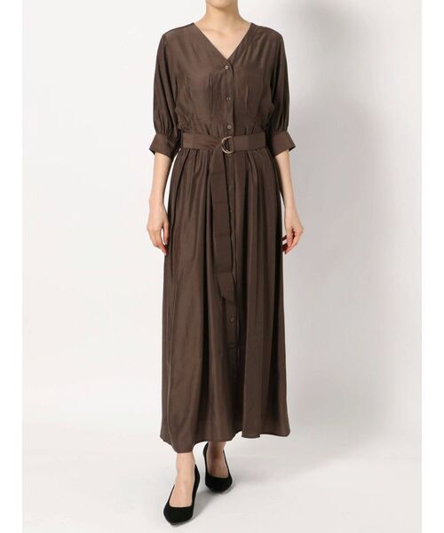 dazzlin(ダズリン)の「Vネックロングシャツワンピース(ワンピース・レディース・ブラック/ブラウン/ピンク・FREE)」の4枚目の写真