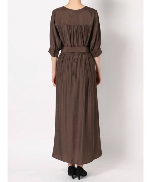 dazzlin(ダズリン)の「Vネックロングシャツワンピース(ワンピース・レディース・ブラック/ブラウン/ピンク・FREE)」の10枚目の写真