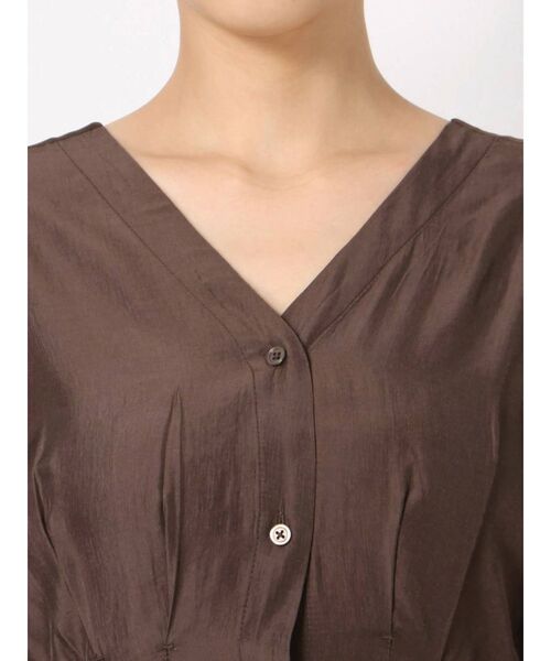 dazzlin(ダズリン)の「Vネックロングシャツワンピース(ワンピース・レディース・ブラック/ブラウン/ピンク・FREE)」の11枚目の写真