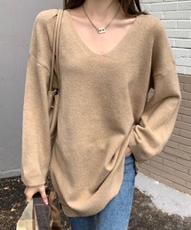 Vネックプルオーバー