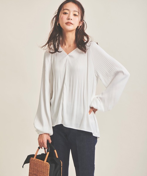 The Virgnia(ザ ヴァージニア)の「プリーツバルーンスリーブブラウス(シャツ/ブラウス・レディース・オフホワイト/ピンク/ブラック・FREE)」の2枚目の写真